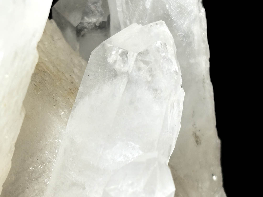 マダガスカル産 ファントムクォーツ クラスター / Phantom Quartz