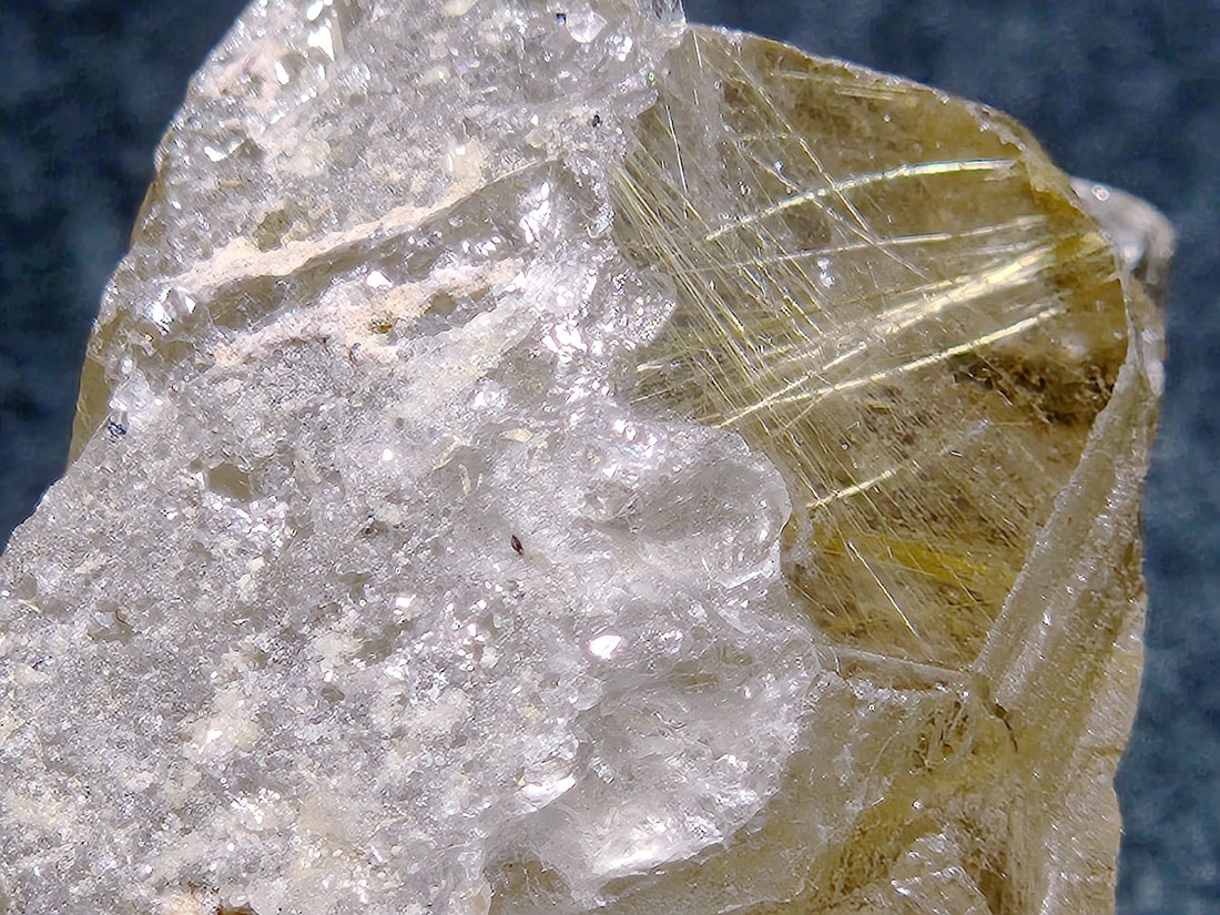 ブラジル産 ルチルクォーツ ( 金鉱石入り水晶 )/Rutilated Quartz