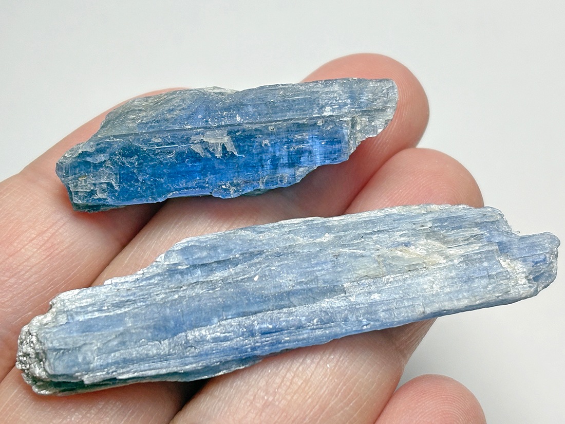 ブラジル産 カイヤナイト 2個セット ( 藍晶石 ) / Kyanite