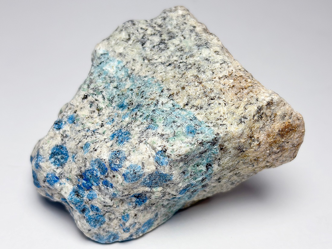 パキスタン産 K2アズライト(K2ストーン) / Azurite in Granite