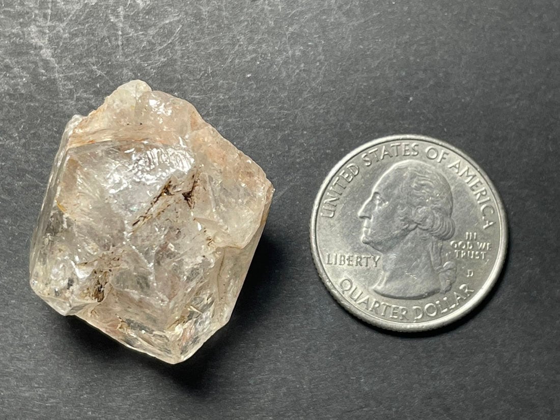 マダガスカル産 オイルインクォーツ / Oil in Quartz