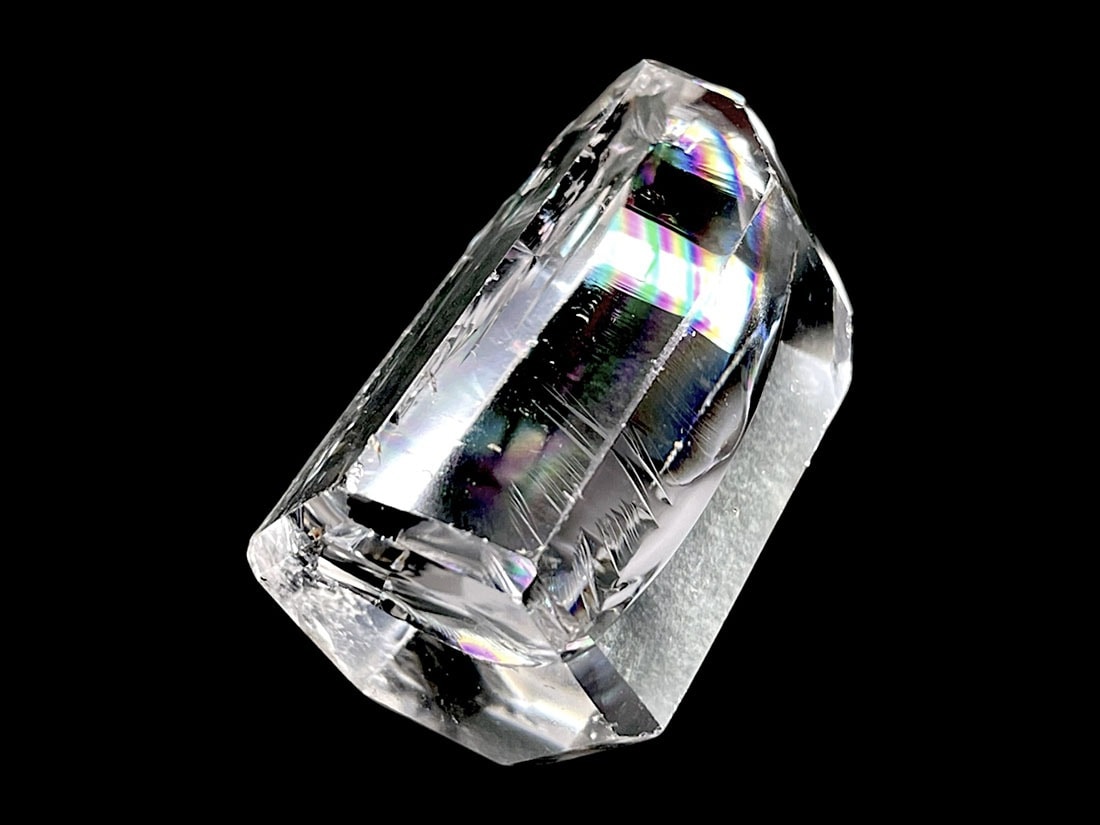 アイリスクォーツ　18mm 楽天市場】アイリスクォーツ ミニ スフィア 虹 水晶 18mmから