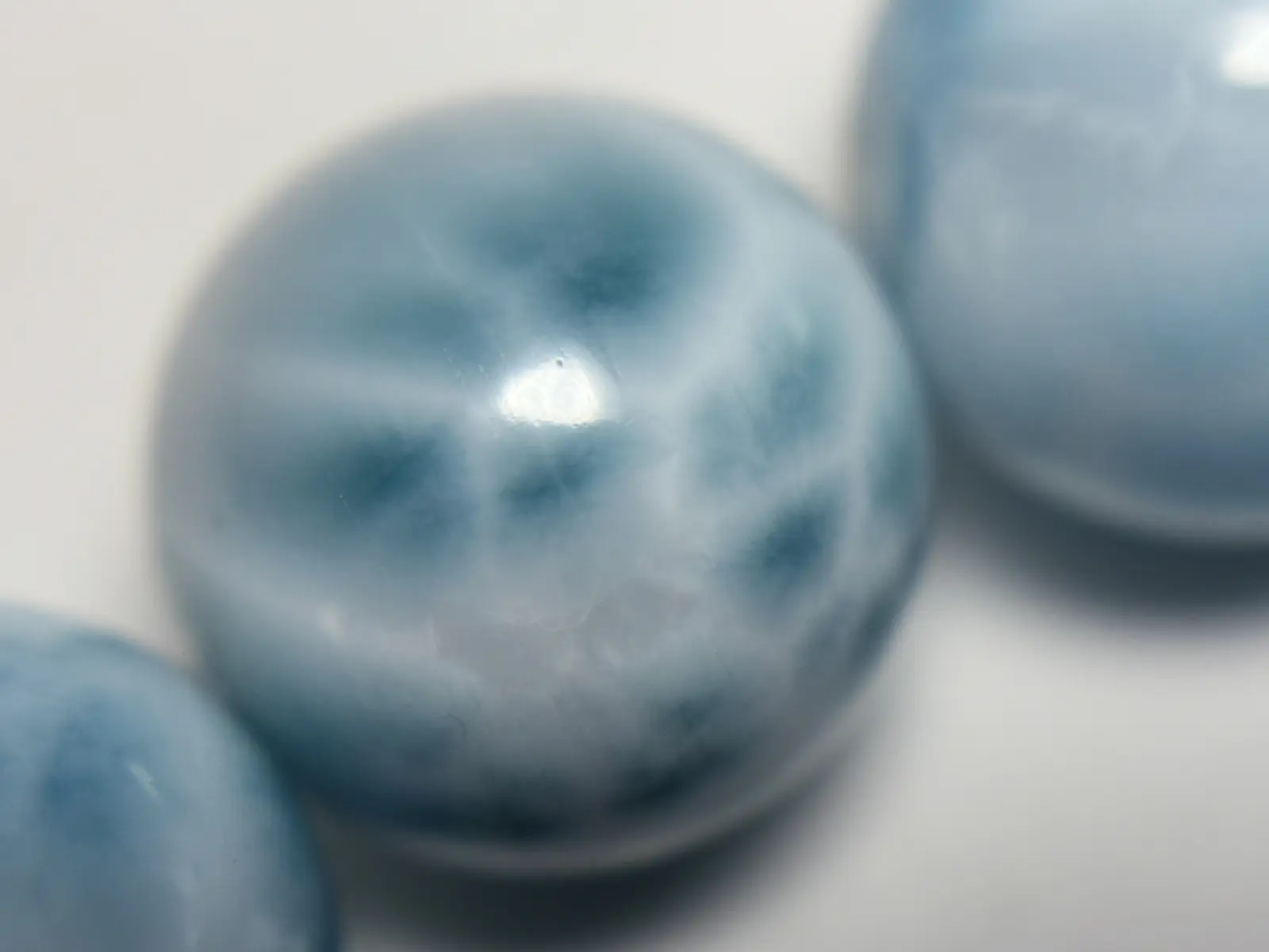 ドミニカ共和国産 ラリマー 11.5mm ブレスレット / Larimar