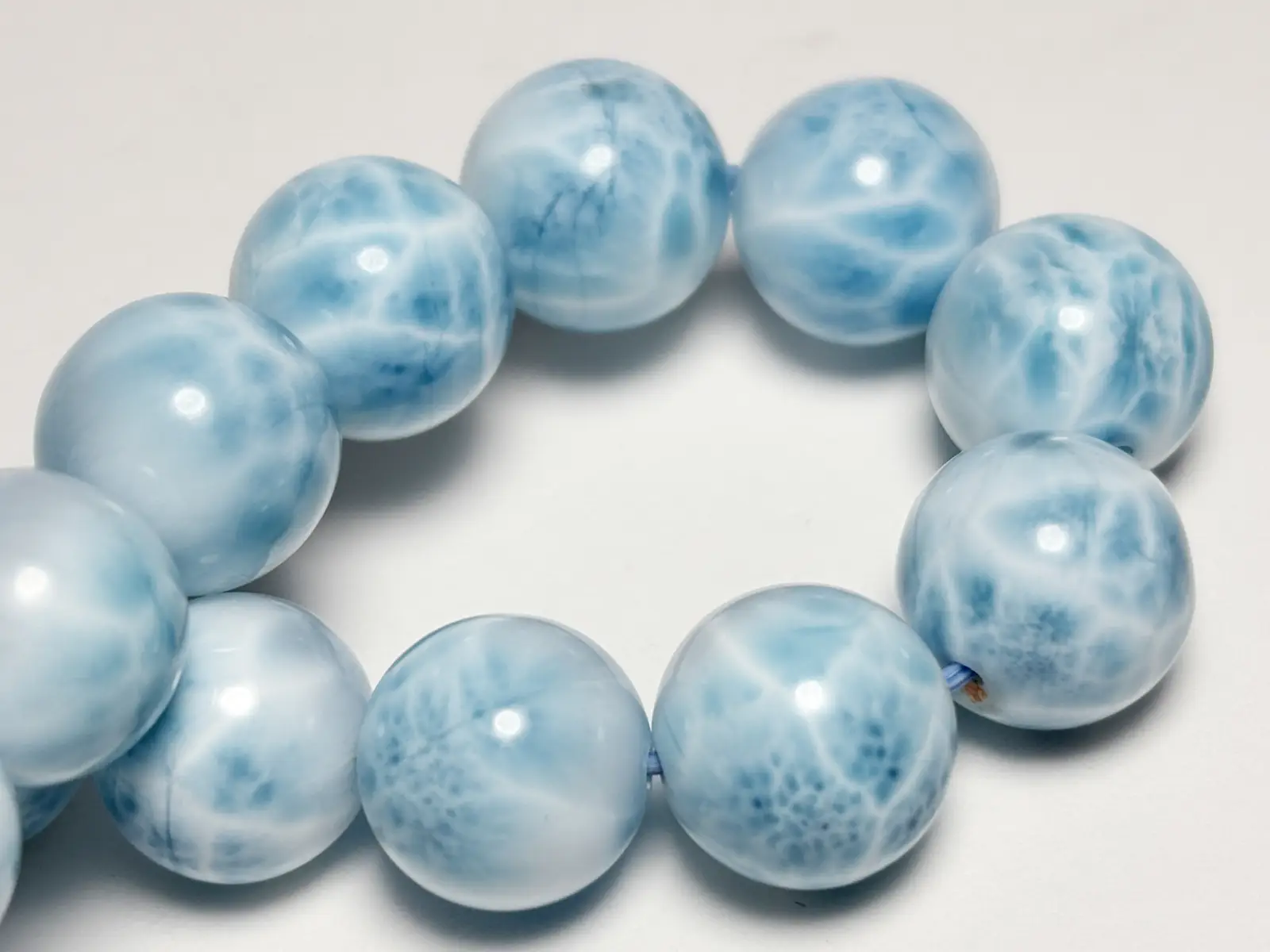 ドミニカ共和国産 ラリマー 12.5mm ブレスレット / Larimar