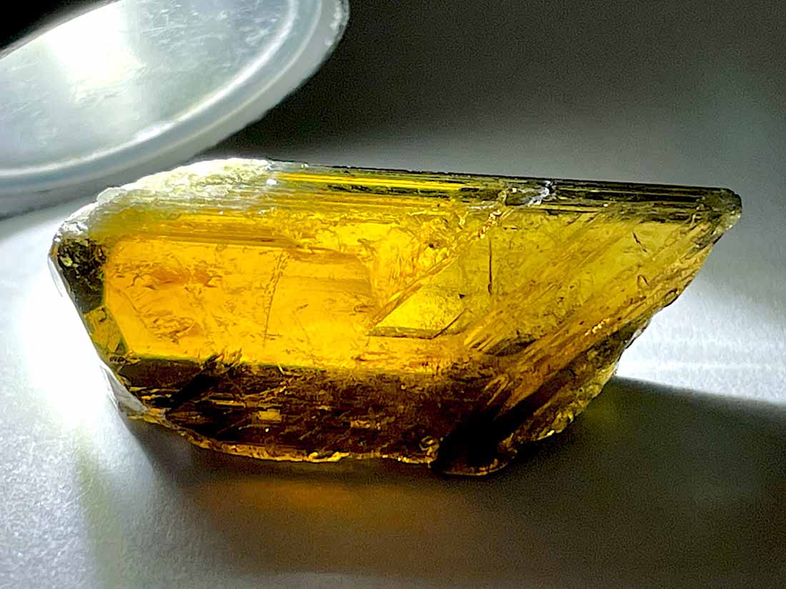 タンザニア産 ドラバイト（トルマリン）