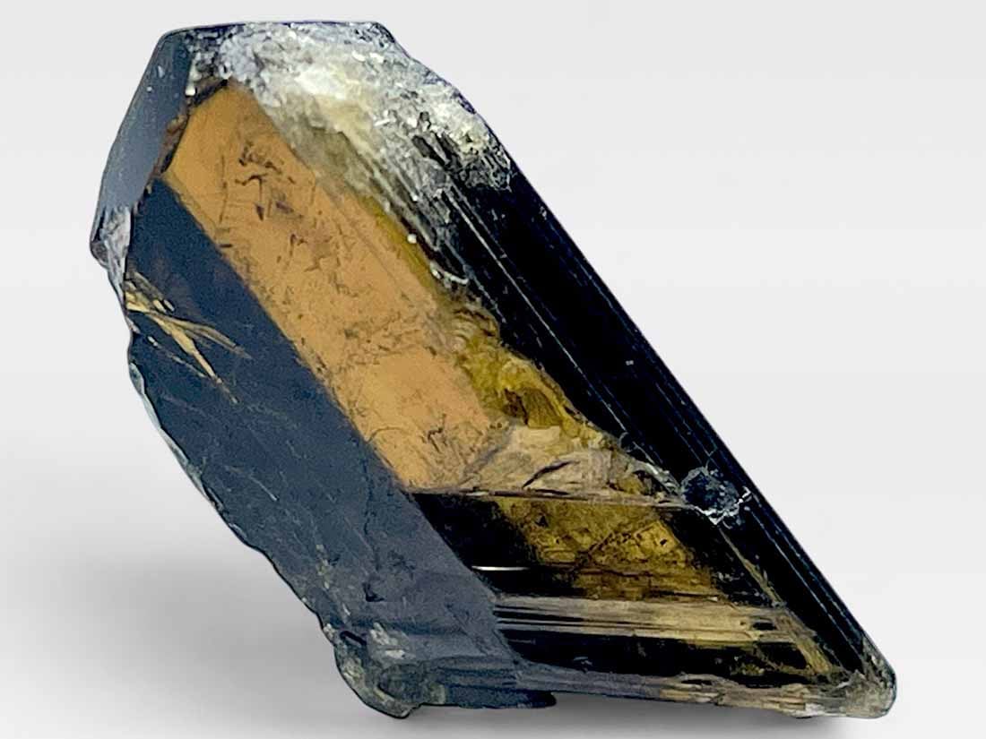 タンザニア産 ドラバイト（トルマリン）