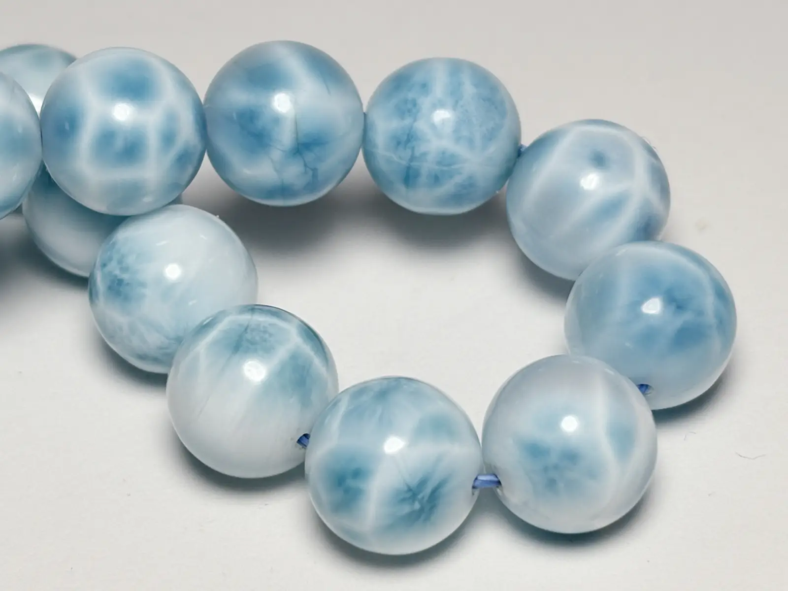ドミニカ共和国産 ラリマー 12.5mm ブレスレット / Larimar