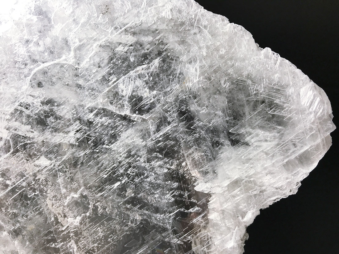 メキシコ ナイカ鉱山産セレナイト/Selenite (透石膏)