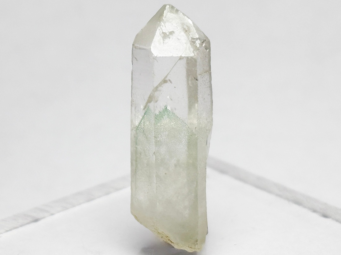 マダガスカル産 グリーンファントムクォーツ / Green Phantom