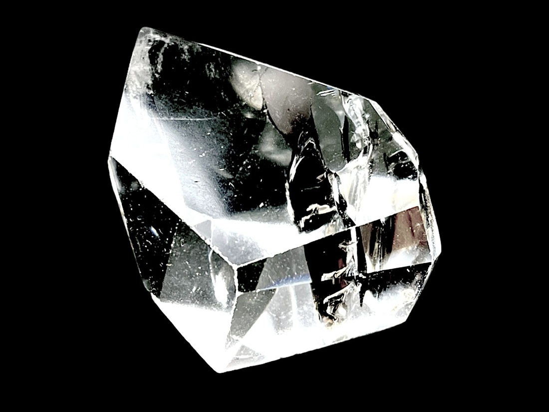 ブラジル産 アイリスクォーツ ( レインボークォーツ ) ラフカット