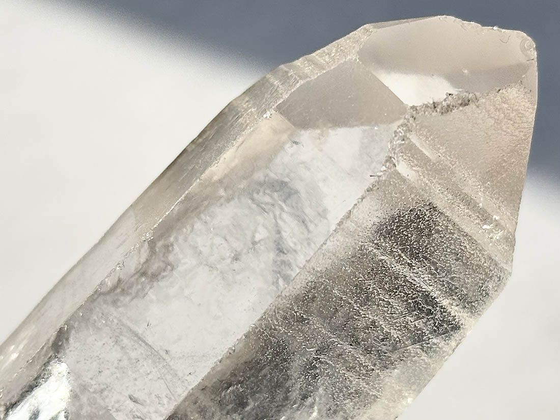 ブラジル カブラル鉱山産 レムリアンシード 水晶 ポイント