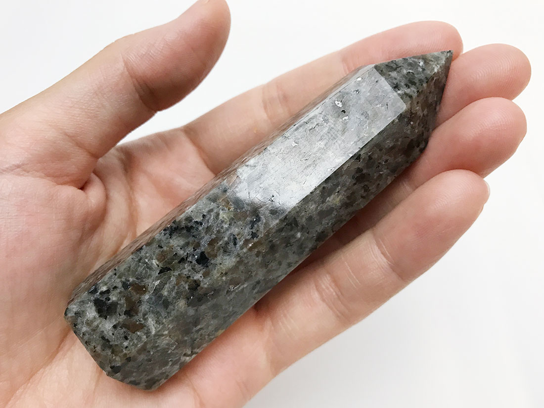 ミシガン州産ユーパーライト ポイント/Yooperlite(蛍光)