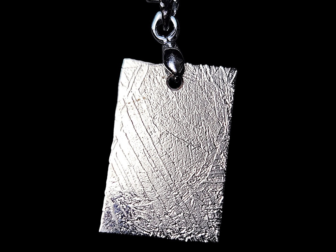 謎金属(ギベオン隕石と思われる) ギベオン隕石 (5.2g) ペンダントトップ / Gibeon Meteorite