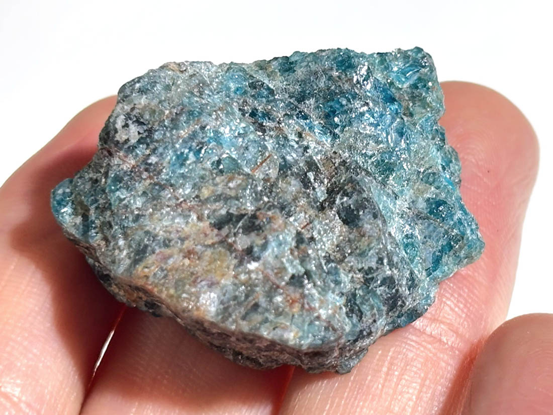 マダガスカル産 ブルーアパタイト (燐灰石)/ Blue Apatite