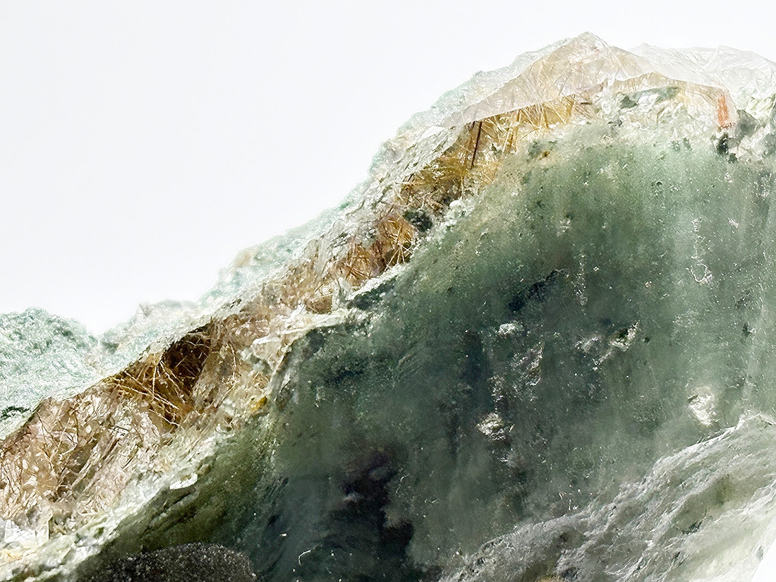 インド マニハール産 ヒマラヤ水晶(ルチル/クローライト共生