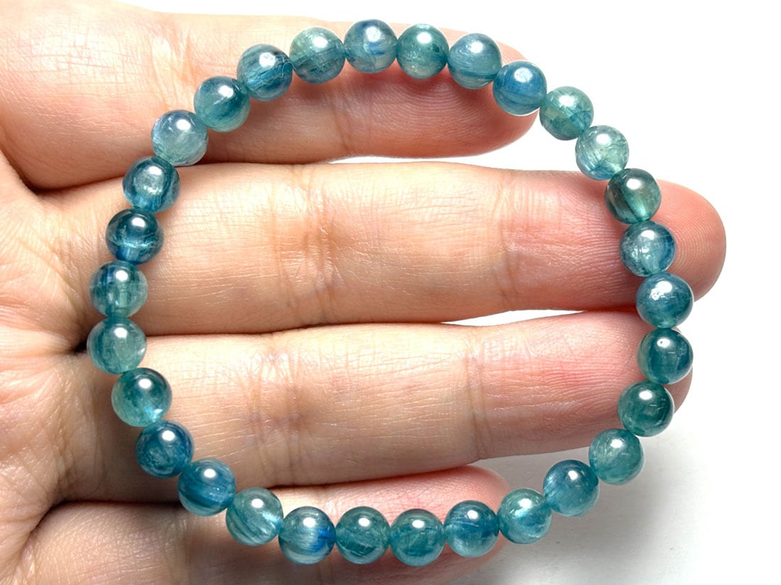 タンザニア産 カイヤナイト 6mm ブレスレット (藍晶石) / Kyanite