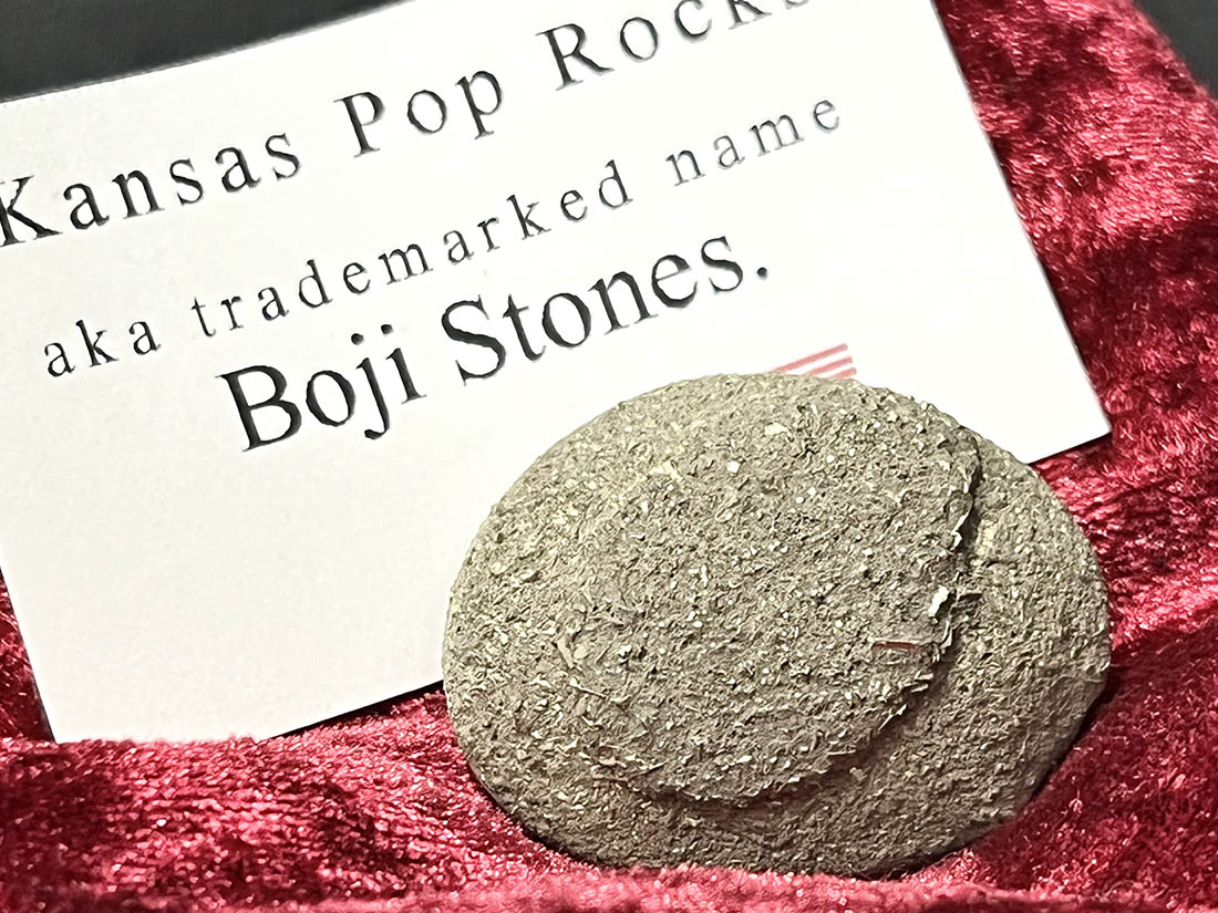 カンザスポップロック (レインボーボージーストーン) / Boji Stone