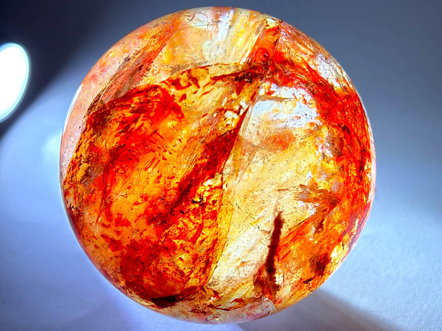 オーロラクォーツ貔貅羽付き オーロラクォーツ 60mm丸玉