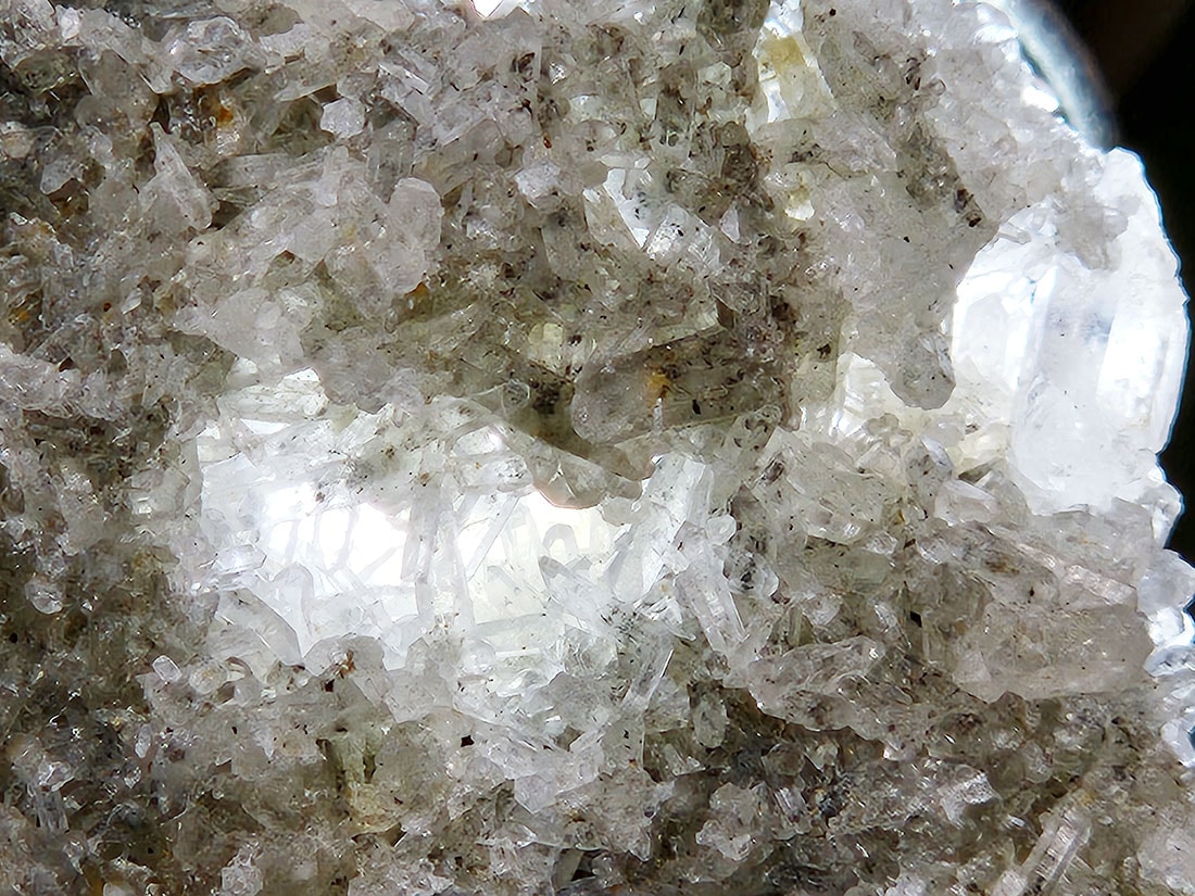 長野県北相木村竜王鉱山産 水晶