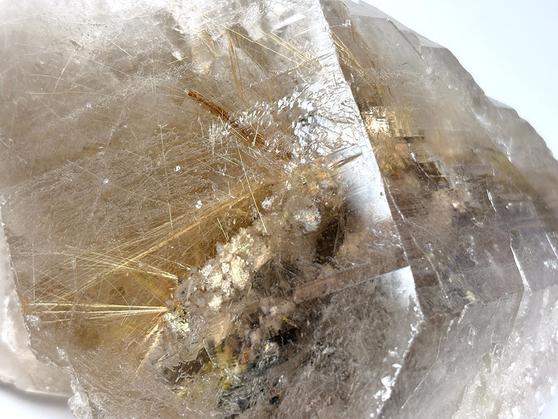 ブラジル産 ルチルクォーツ ( 金鉱石入り水晶 )/Rutilated Quartz