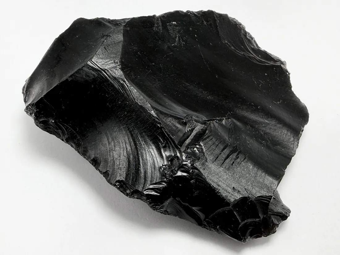 北海道白滝村(旧)産 黒曜石(十勝石) / Obsidian