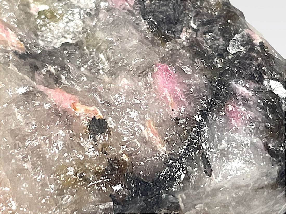 377g 珍品 ロードナイト 原石 薔薇輝石 RHODONITE 鉱物標本 377g 珍品 ロードナイト 原石 薔薇輝石 RHODONITE 鉱物標本