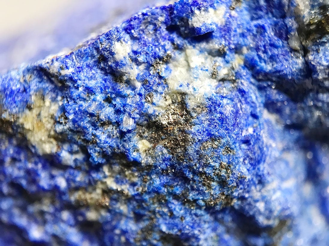 アフガニスタン産ラピスラズリ ラフ / Lapis Lazuli