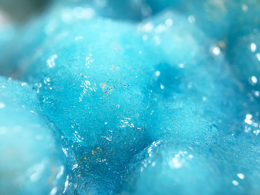 雲南省産ヘミモルファイト/Hemimorphite (異極鉱)