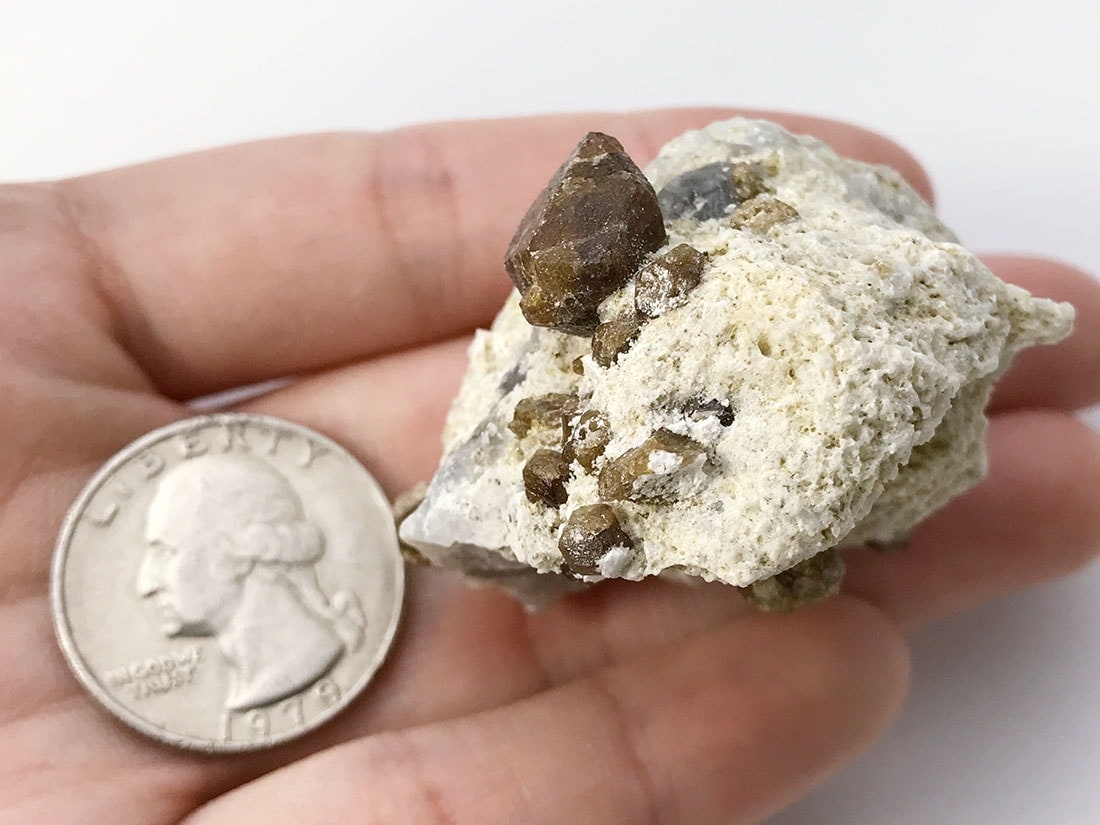 埼玉県秩父市 秩父鉱山産べスブ石