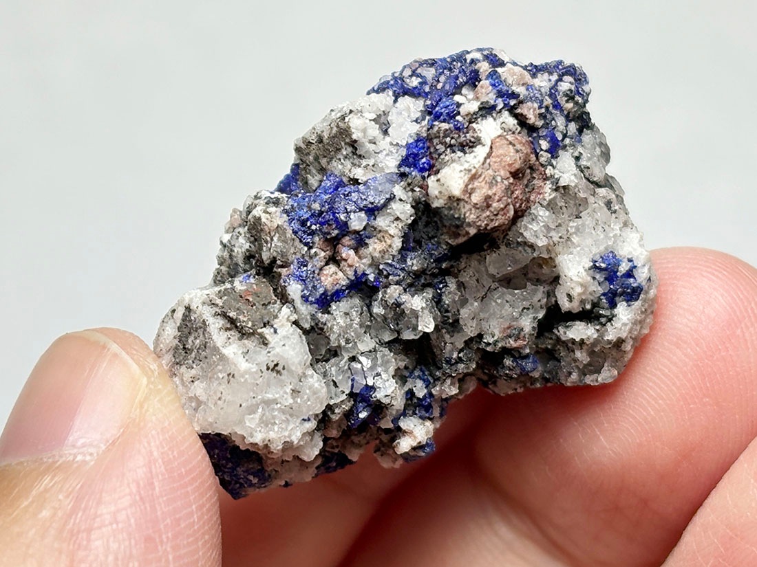 トゥイシット鉱山産 アズライト ( 藍銅鉱 )/ Azurite