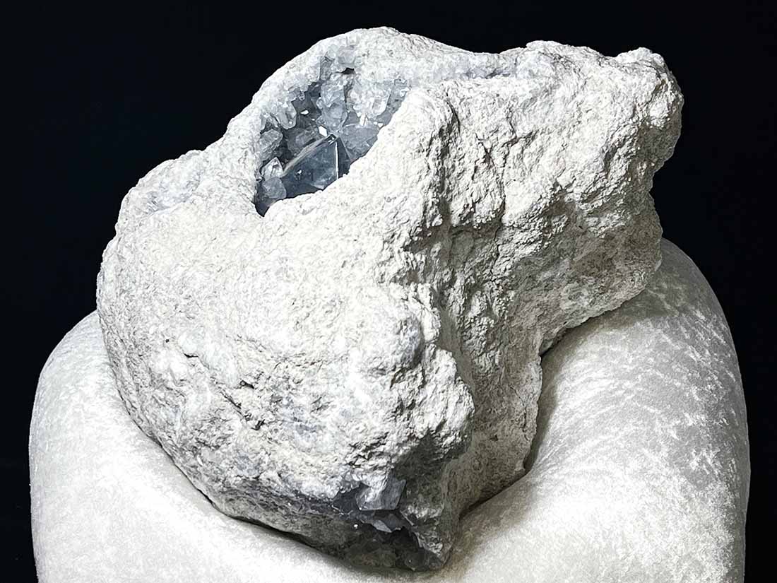 マダガスカル産セレスタイト