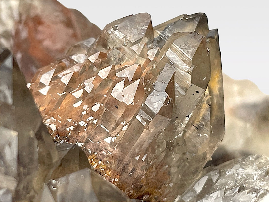 マダガスカル産 カテドラルクォーツ クラスター