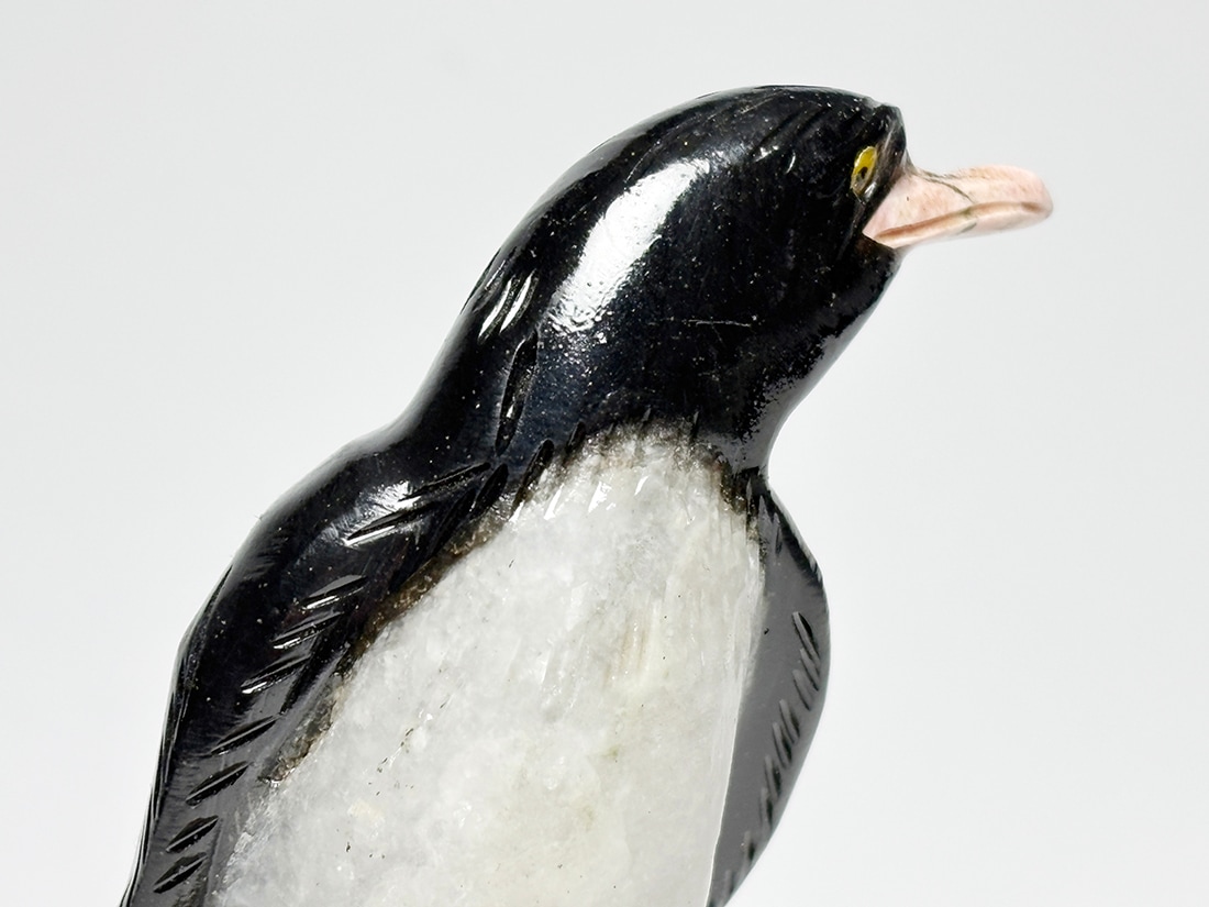 ペルー産 鳥彫刻 (ペンギン)