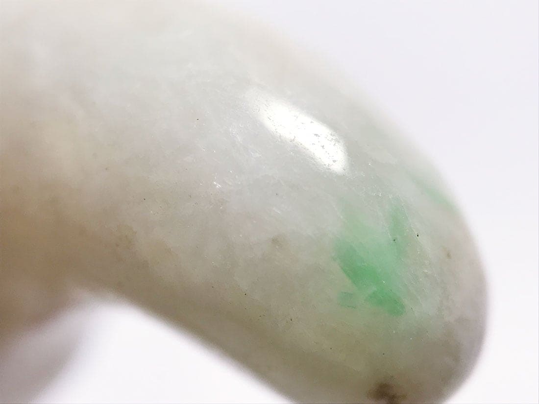 ミャンマー産 翡翠 勾玉