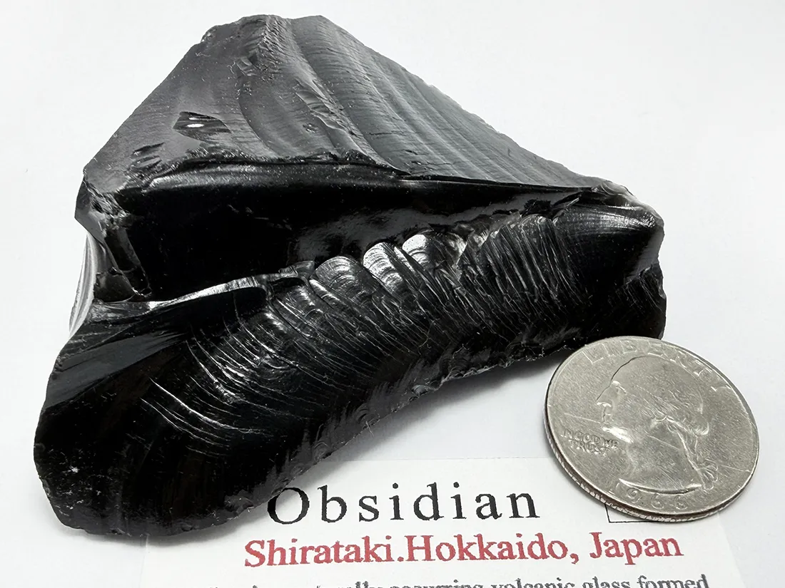 北海道白滝村(旧)産 黒曜石(十勝石) / Obsidian