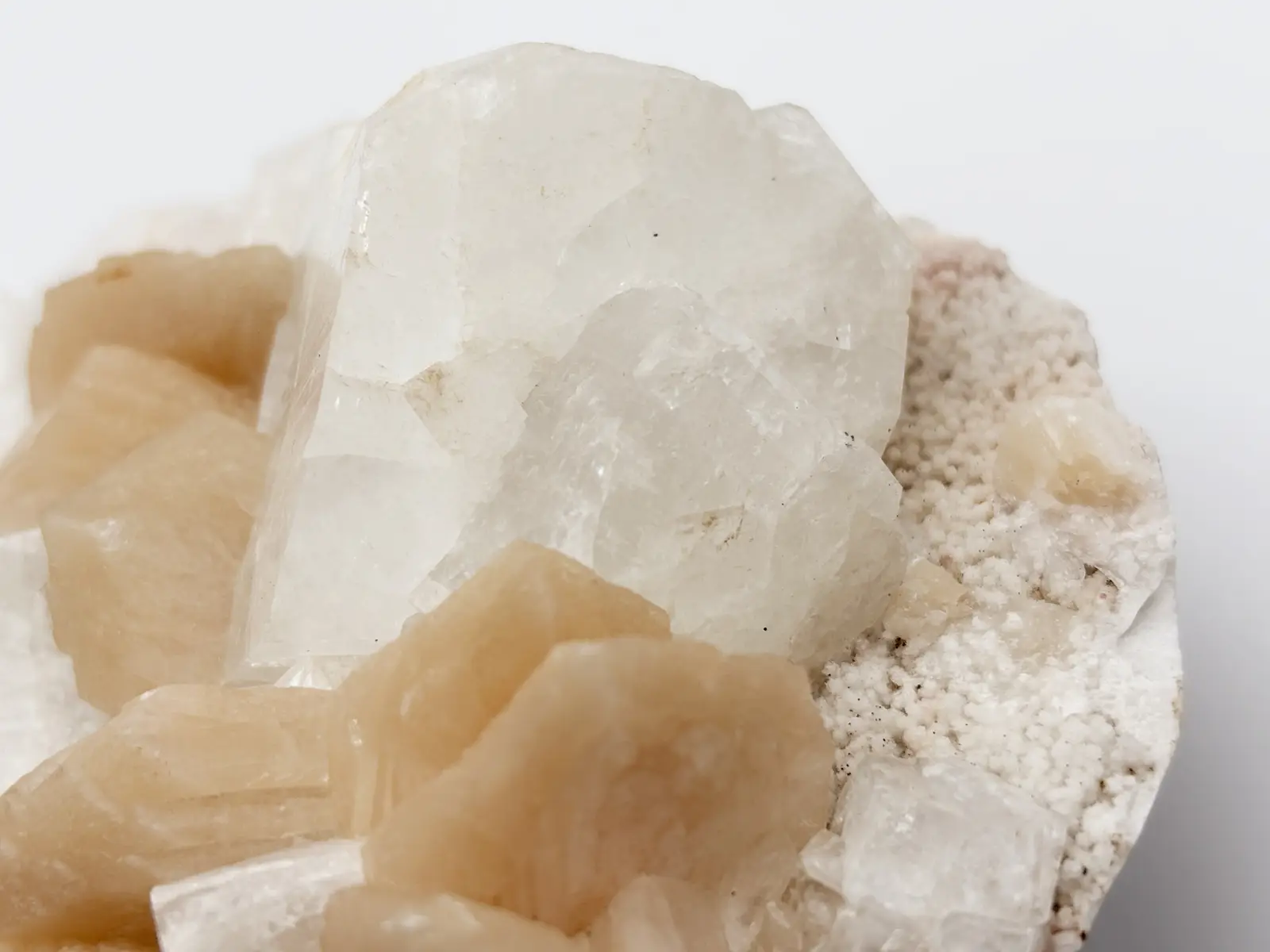 インド産アポフィライトwithスティルバイト /Apophyllite with Stilbite