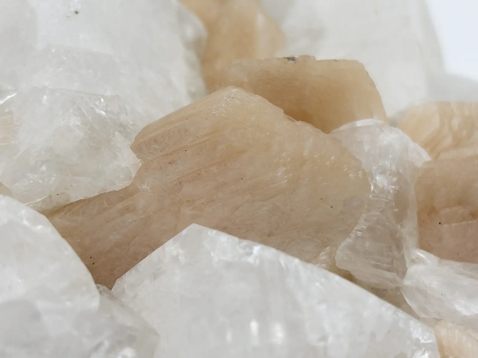 インド産アポフィライトwithスティルバイト /Apophyllite with Stilbite