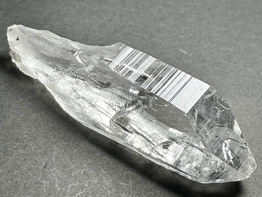 インド マニハール産 ヒマラヤ水晶 (タビュラー)/ Himalayan Quartz