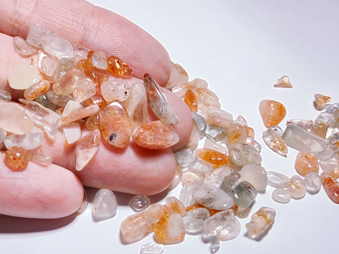 200☆数量限定☆ハイクォリティ☆【サン＆ムーンストーンさざれ♢200g