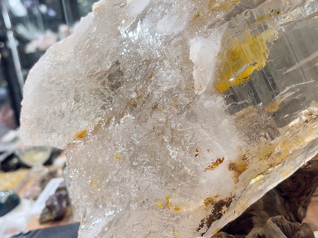 パキスタン産 大聖堂水晶 / Cathedral Quartz