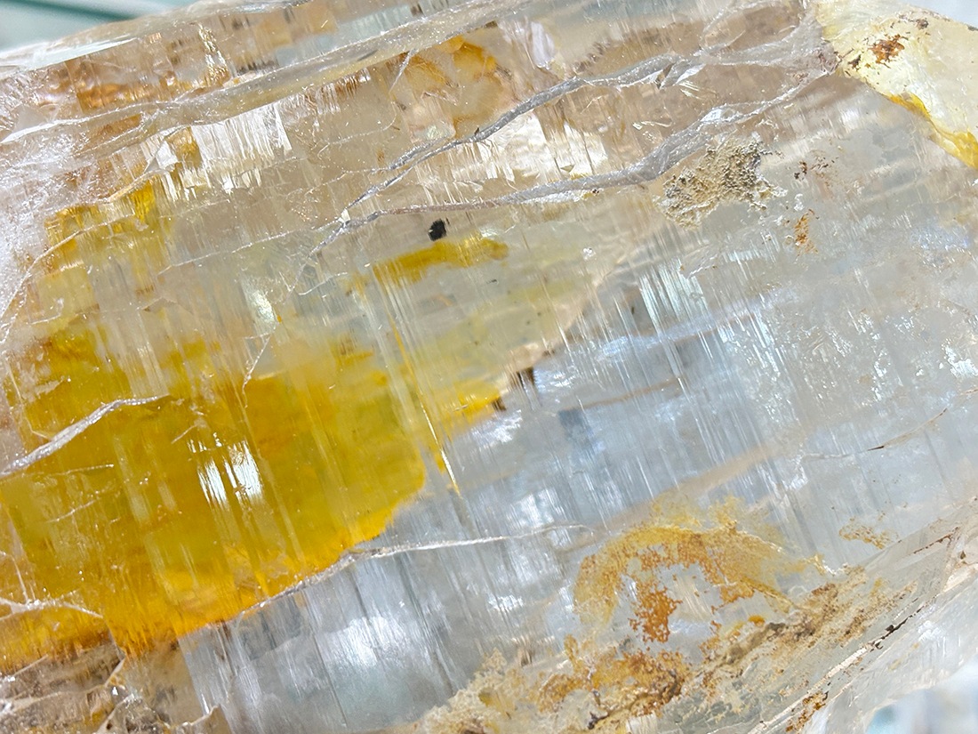 パキスタン産 大聖堂水晶 / Cathedral Quartz
