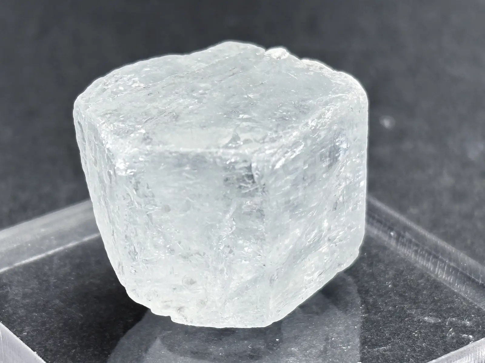 パキスタン産 アクアマリン 柱状結晶 ( 藍玉 )/ Aquamarine