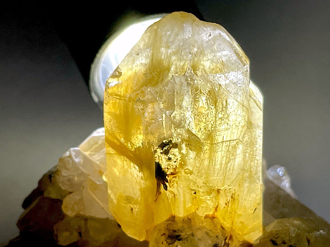 ブラジル産 ルチルクォーツ ( 金鉱石入り水晶 )/Rutilated Quartz