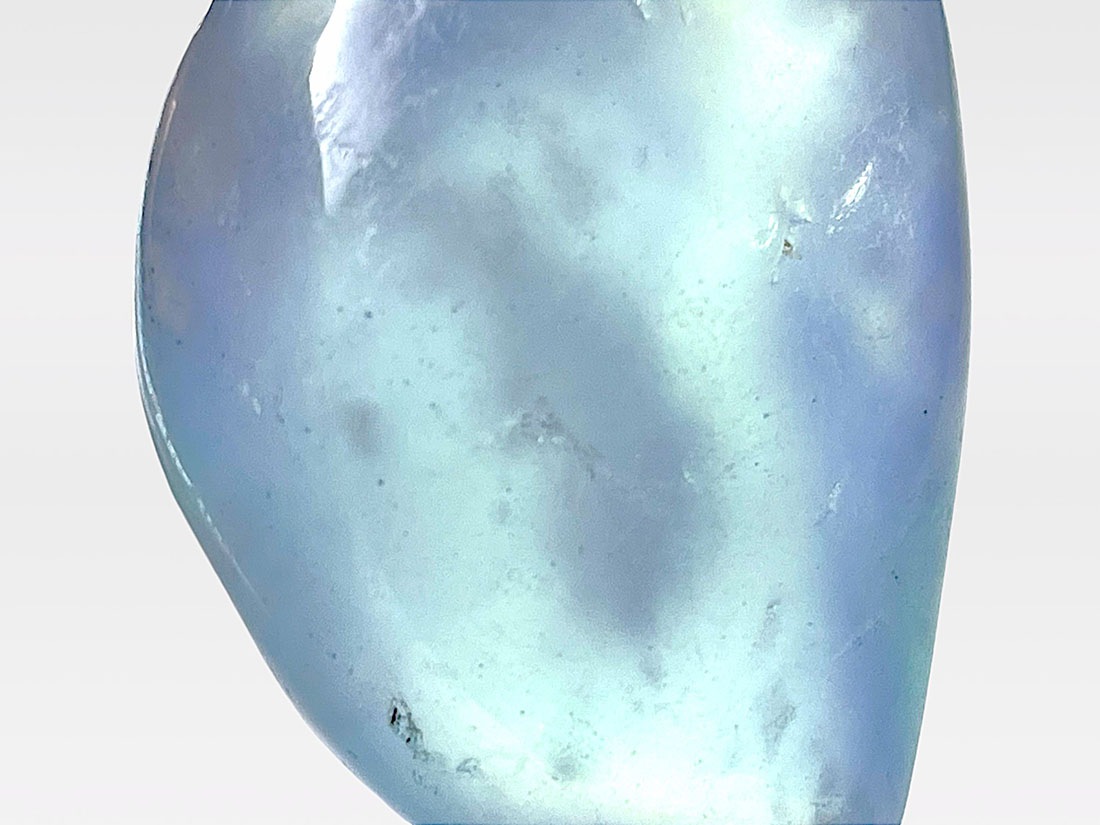 モザンビーク産 アクアマリン タンブル /Aquamarine