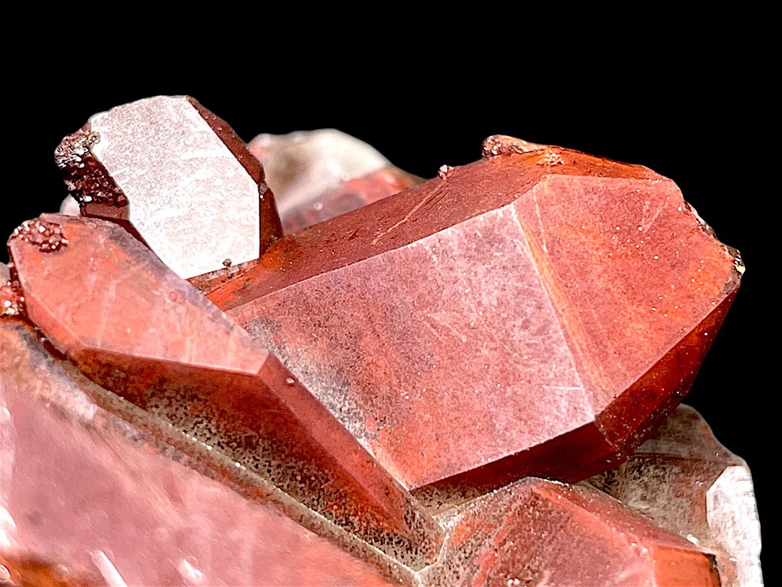 モロッコ産 レッドクォーツ (ヘマタイトコーティングクォーツ)