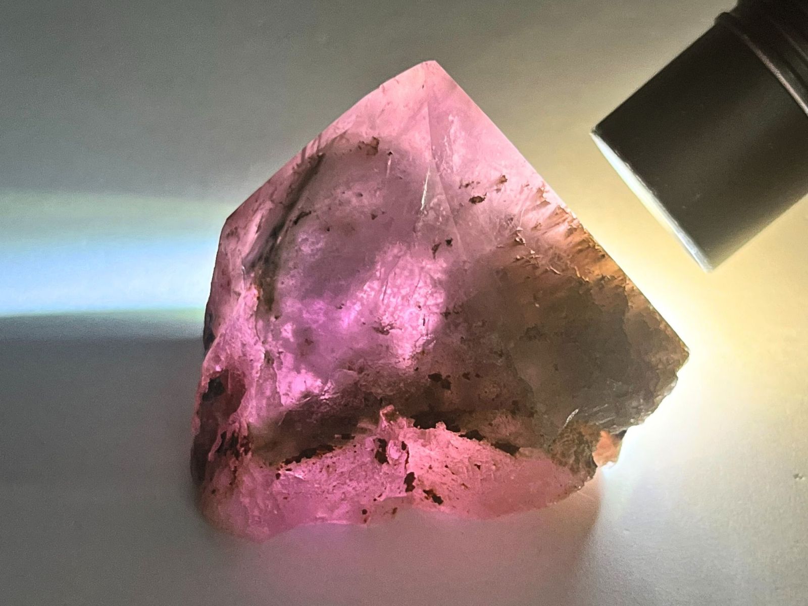 レア　天然石　アメジスト　トラピッチェ　ファントム　スフィア　六芒星　虹入り レア 天然石 アメジスト トラピッチェ ファントム スフィア 六芒星 虹