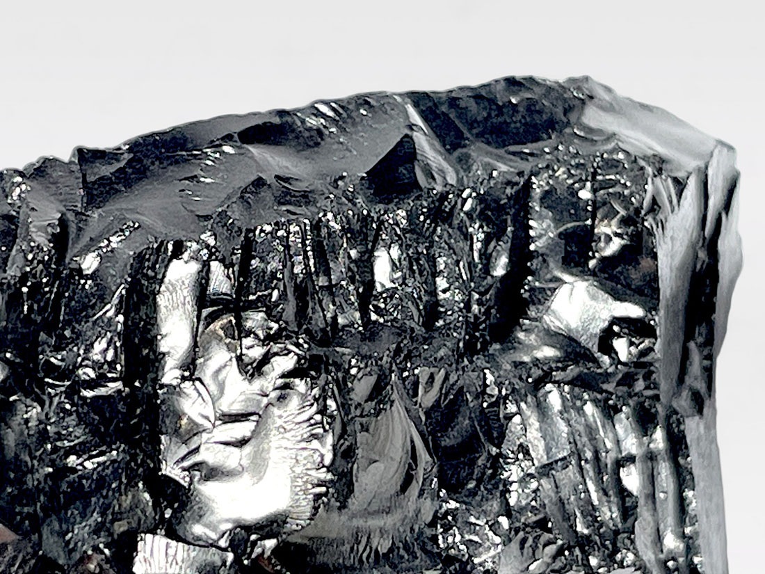 コロンビア産 エリート シュンガイト ラフ