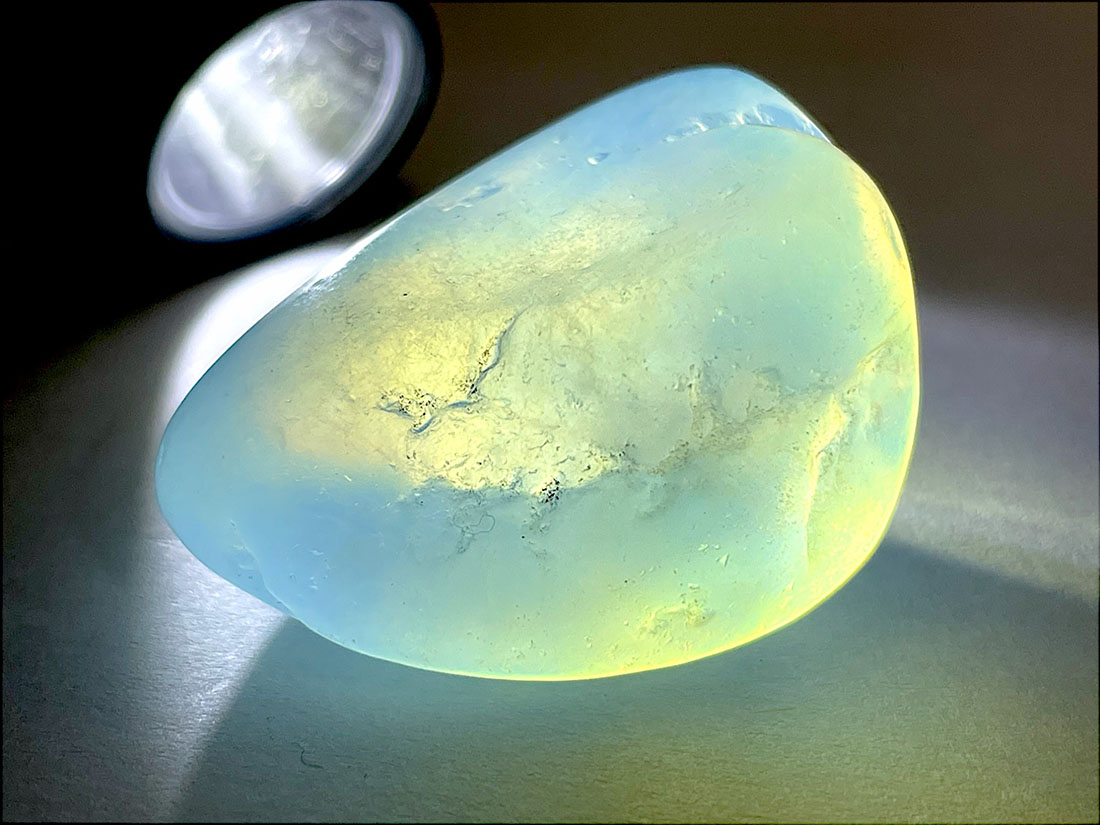 モザンビーク産 アクアマリン タンブル /Aquamarine