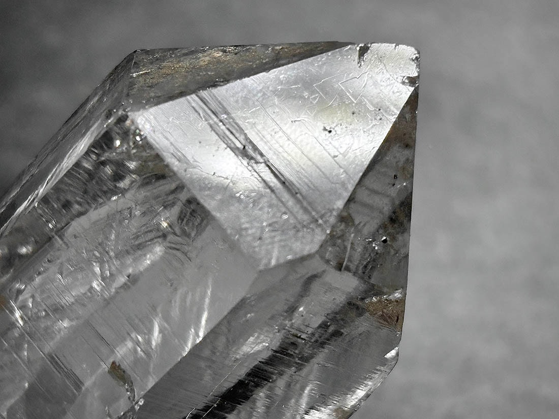 インド マニハール産 ヒマラヤ水晶 (レコードキーパー/アナテース共生