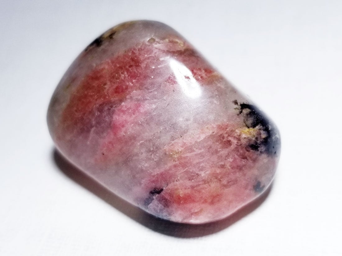 ロードナイトinクォーツ タンブル ( 薔薇輝石 )/ Rhodonite in Quartz